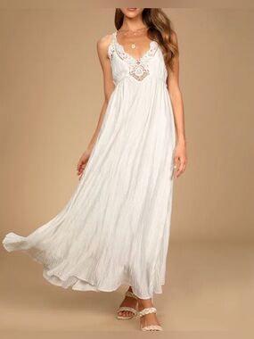 Lulu’s White maxi dress with vertical pleats and lace detailing